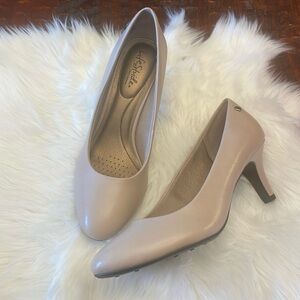 LifeStride Taupe Heels women’s 10 Brand New